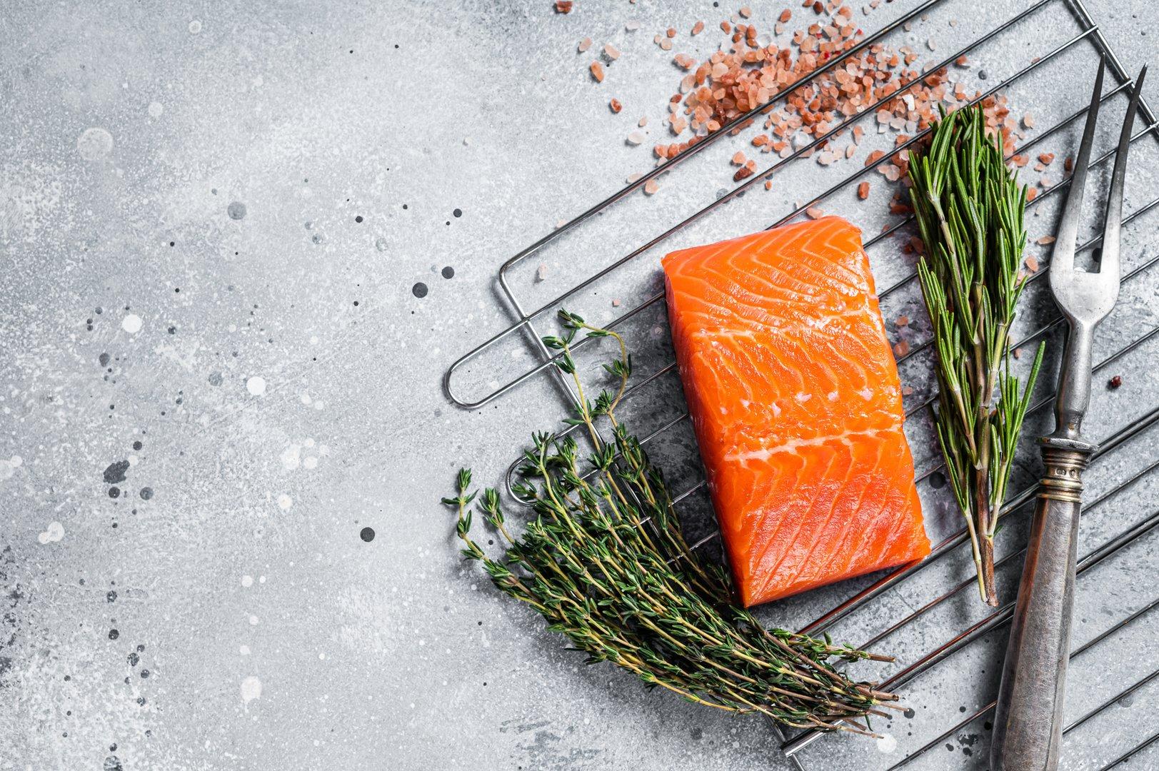 5 formas de preparar salmón fresco: Recetas deliciosas y fáciles - Cover Image